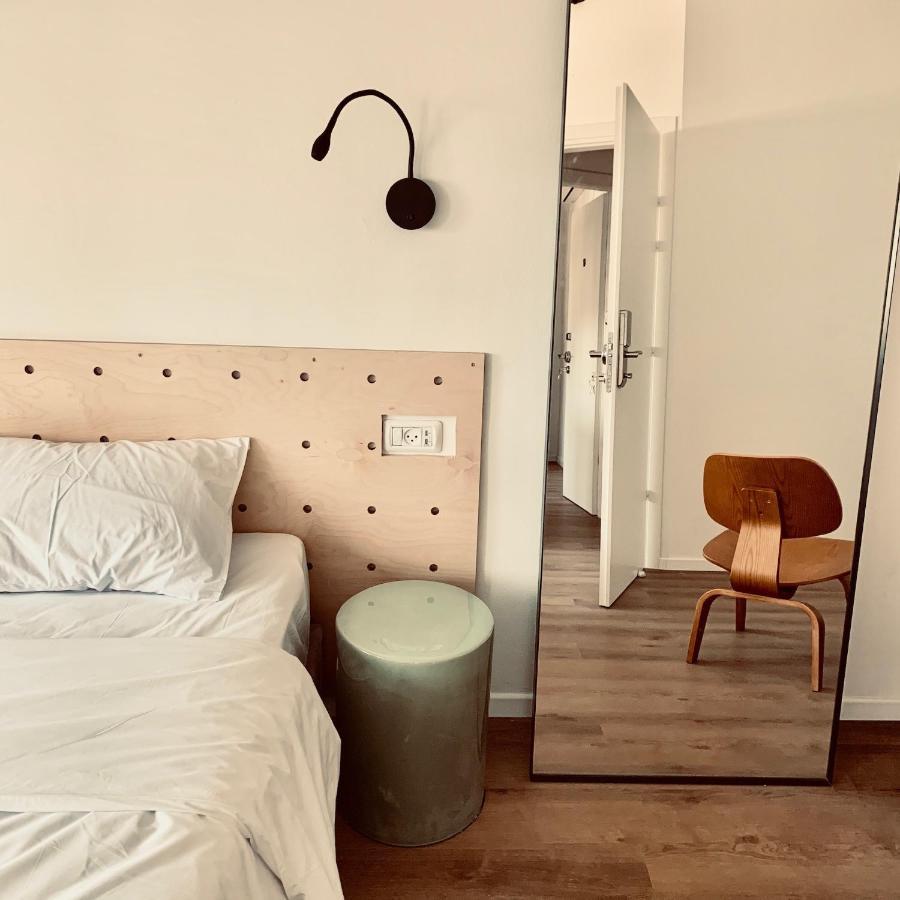 Domus Metro Hotel Tel Aviv Room photo